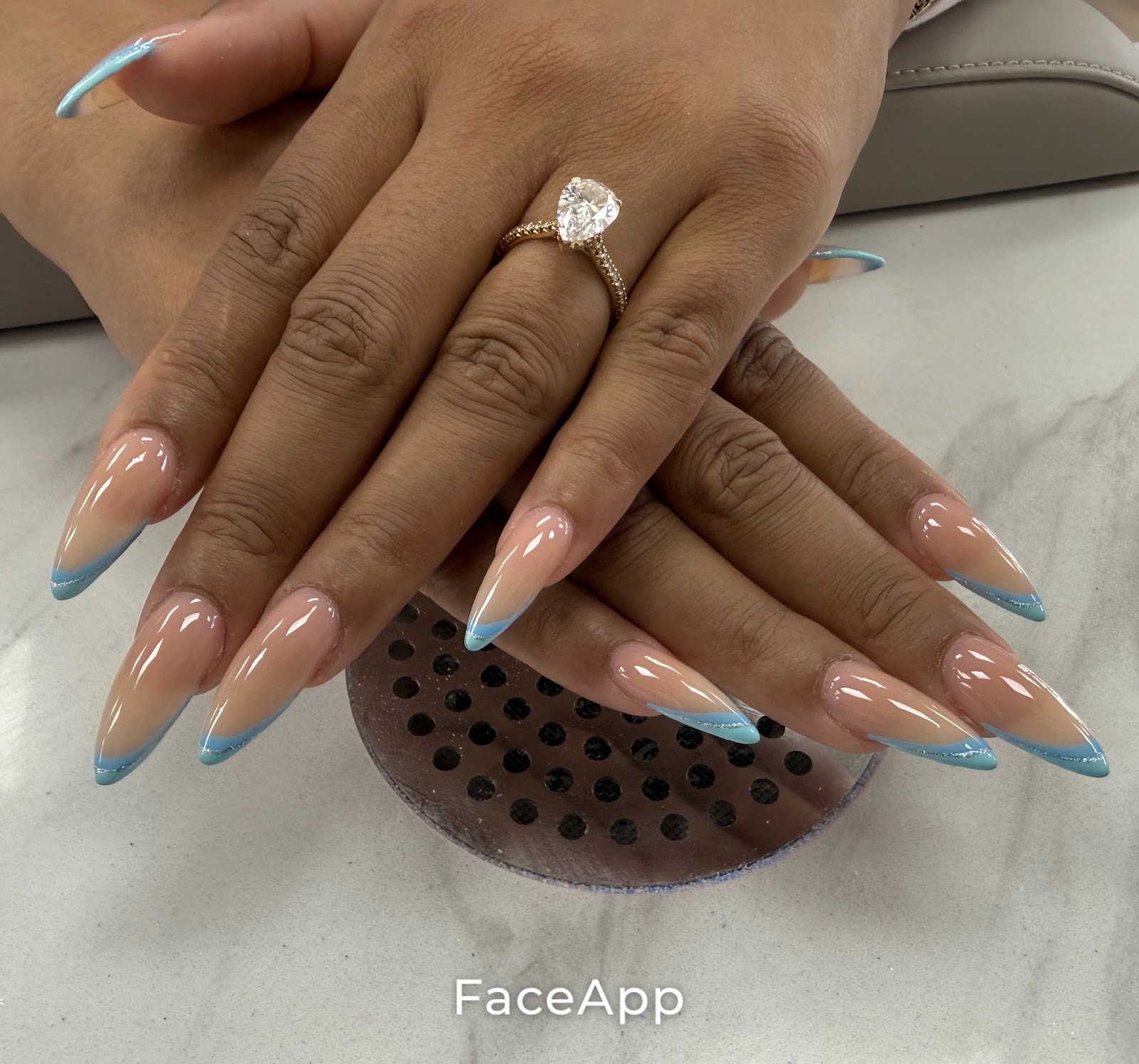 THE NAIL BOUTIQUE logo